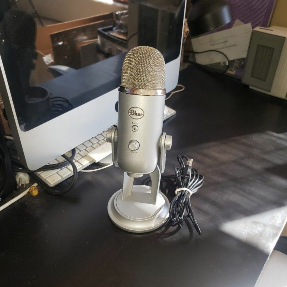 🎉HOST PICK🎉 Blue Yeti USB Microphone